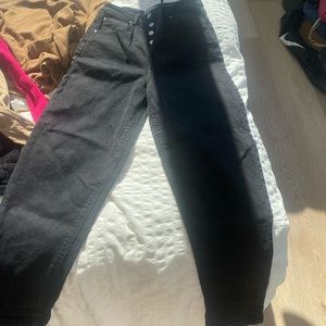 Black jeans size 25
